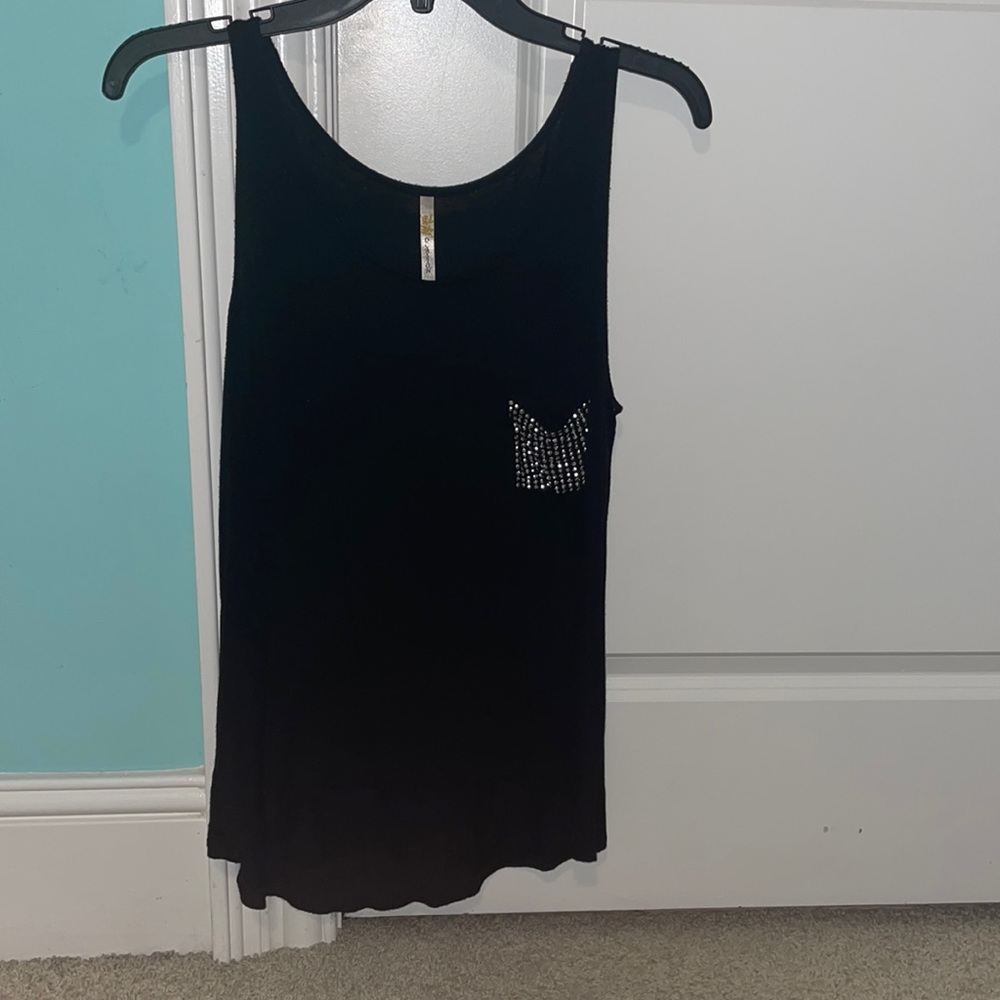 Black Tank with a Rhinestone Frocket